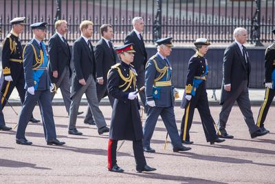 14.09.2022 , London , Um 14.22 Uhr Ortszeit wird der Sarg der verstorbenen K?nigin Queen Elizabeth II. vom Buckingham P-stock-foto