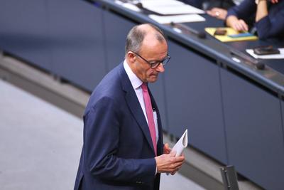 Berlin, Deutschland, 31.01.2025: Deutscher Bundestag: 211. Bundestagssitzung: CDU-Chef Friedrich Merz in der Debatte um-stock-photo