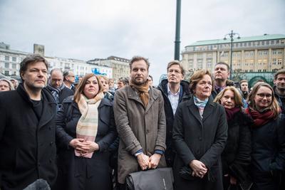 20.02.20 - Hamburg: Die Hamburger SPD sagte nach dem Rechten Terroranschlag von Hanau am gestrigen Abend ihr Wahlkampff-stock-photo