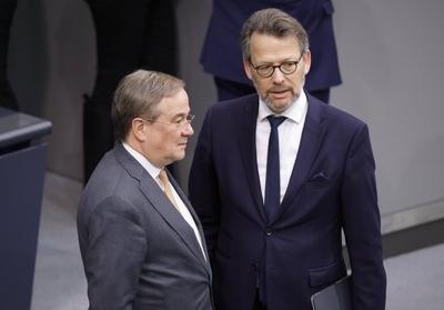 Armin Laschet , stellvertretender Bundesvorsitzender der CDU Deutschlands, Otto Fricke, FDP , Deutschland, Berlin, Reich-stock-foto