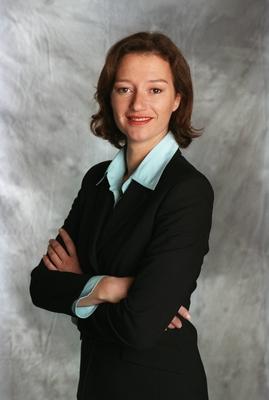 Bildnummer: 56951201  Datum: 28.01.2004  Copyright: imago/teutopressBettina Schausten (TV-Journalistin) 01/04 her Frau TV Fernsehen Medien Journalistin Journalismus Moderatorin Moderation Redakteurin Redaktion Leitung Leiterin der ZDF-Hauptredaktion Innenpolitik dunkelhaarig langhaarig seri?s Jacke Blazer Bluse Hosenanzug stehend halb hoch l?chelnd Arme verschr?nkt posierend Studio freistellbar Freisteller ZDF-Jahrespressekonferenz am 28.01.2004 in Hamburg People x0x xkg 2004 hoch Aufmacher  56951201 Date 28 01 2004 Copyright Imago  Bettina Sten review TV Journalist 01 04 her Woman TV Television Media Journalist Journalism Presenter Moderation Editor Editors Line Manager the ZDF Central office Domestic policy dark haired long haied seriously Jacket Blazer Blouse Trouser suit standing half vertical smiling Arms folded posing Studio Exemptable cut out ZDF Annual press conference at 28 01 2004 in Hamburg Celebrities x0x xkg 2004 vertical Highlight-stock-foto