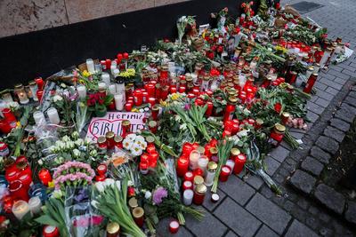 22.02.2020, xmkx, Lokal Hanau , Demonstration und Mahnwache nach Terror in Hanau Bluttat, Terror, Schiesserei, Mord, To-stock-foto