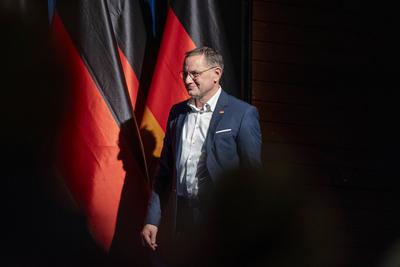 Zeit f?r Alice Weidel - in Neu-Isenburg - Wahlkampftour Bundestagswahl 2025-stock-foto