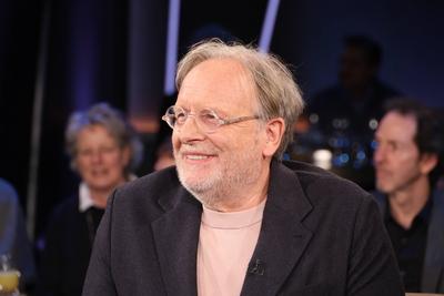 Dietrich Gr?nemeyer, Arzt, Wissenschaftler und Autor, zu Gast in der NDR Talk Show, Fototermin am 31.1.2025 im Fernsehst-stock-foto