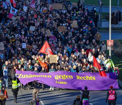 Demo gegen Rechts, Zusammen gegen Rechts, Essen, Nordrhein-Westfalen, Deutschland-stock-photo