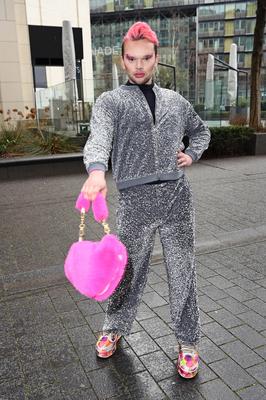 Luca Valentino - MATES DATE w?hrend der Berlin Fashion Week Herbst/Winter 2025 in der Berliner Freiheit in Berlin am 01.-stock-foto