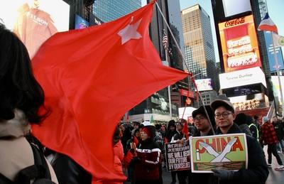 ?hope for justice? protest by burmese for myanmar.-stock-foto