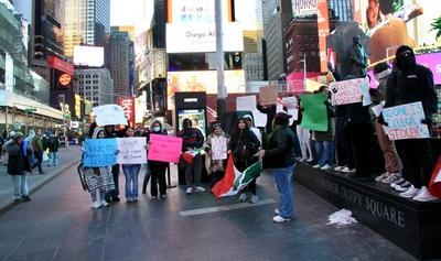 Protest in favor of undocumented immigrant at times square.-stock-photo