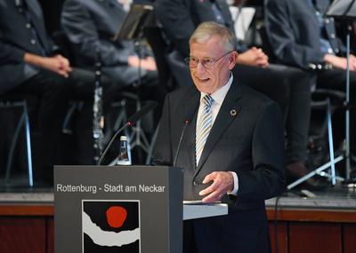 Rottenburg 20.10.2021 Verleihung Ehrenbuergerrecht an den Unternehmer Wilfried Ensinger. Laudator Bundespraesident a.D.-stock-foto