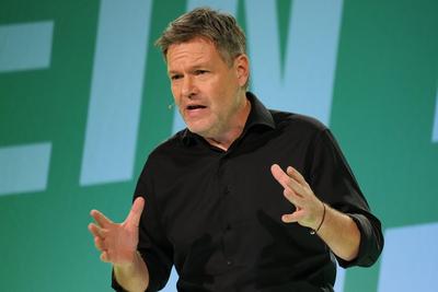 Wahlkampf der Gruenen mit Robert Habeck in Koeln-stock-foto