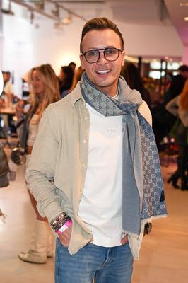 Emil Kusmirek - MATES DATE w?hrend der Berlin Fashion Week Herbst/Winter 2025 in der Berliner Freiheit in Berlin am 01.0-stock-foto