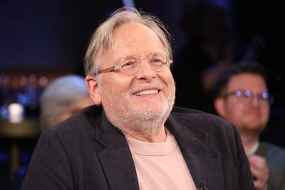 Dietrich Gr?nemeyer, Arzt, Wissenschaftler und Autor, zu Gast in der NDR Talk Show, Fototermin am 31.1.2025 im Fernsehst-stock-foto