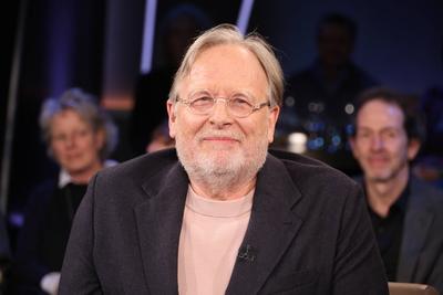 Dietrich Gr?nemeyer, Arzt, Wissenschaftler und Autor, zu Gast in der NDR Talk Show, Fototermin am 31.1.2025 im Fernsehst-stock-foto