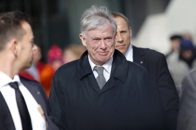 Horst K?hler beim Trauergottesdienst f?r Guido Westerwelle in der St Aposteln Kirche mit anschlie?e-stock-foto