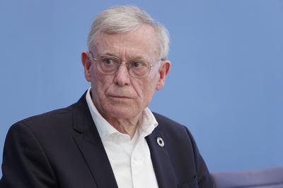 Horst K?hler 2021-04-26, Deutschland, Berlin - Bundespressekonferenz: Der B?rgerrat Klima unter der Schirmherrschaft von-stock-foto