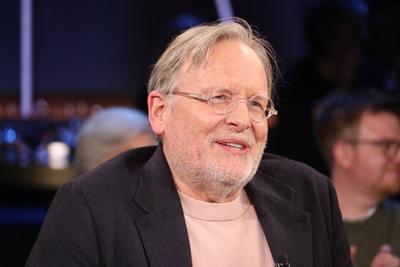 Dietrich Gr?nemeyer, Arzt, Wissenschaftler und Autor, zu Gast in der NDR Talk Show, Fototermin am 31.1.2025 im Fernsehst-stock-foto