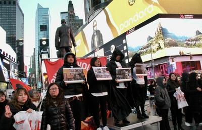 ?hope for justice? protest by burmese for myanmar.-stock-foto
