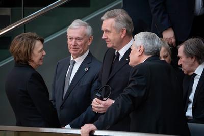 Trauerstaatsakt fuer den verstorbenen Wolfgang Schaeuble Praesidenten des Deutschen Bundestages a. D. im Deutschen Bunde-stock-foto