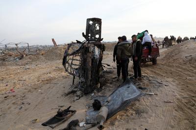 Despite a ceasefire agreement that halted a 15-month Israeli war on the enclave.According to witnesses, an Israeli drone fired two missiles near a car-stock-foto