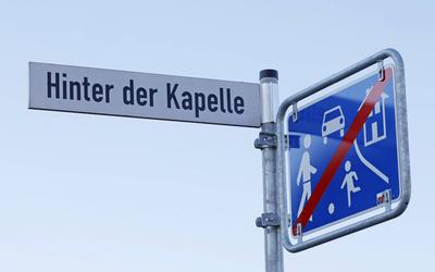 Sechsj?hriger stirbt an Unfallstelle-stock-foto