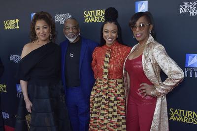 Stephanie Coward Burton, LeVar Burton, Sonequa Martin-Green, Gast-stock-foto