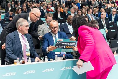 03.02.2025,Berlin,37.Parteitag der CDU im CityCube,Impressionen,Friedrich Merz,Franz Josef Jung, u.a *** 03 02 2025,Berl-stock-foto
