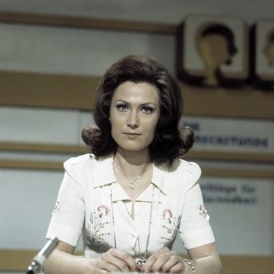 ANTJE KATRIN K?HNEMANN Die ?rztin und TV Moderatorin Dr med Antje Katrin K?hnemann 70er Jahre-stock-foto