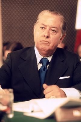 Bildnummer: 55135602  Datum: 21.02.1975  Copyright: imago/Sven SimonAnh?rung zur Watergate-Aff?re in Washington D.C. : Richter Renato Montoya (USA/Senator)  012 People Politik kbdia xkg  1975 hoch Portr?tBildnummer 55135602 Date 21 02 1975 Copyright Imago Sven Simon Hearing to Watergate Affair in Washington D C Judges Renato Montoya USA Senator  Celebrities politics Kbdia xkg 1975 vertical Portrait-stock-foto