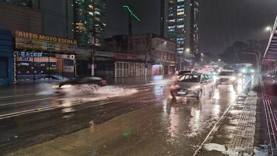 Flooding in the rescue area in sao paulo-stock-foto
