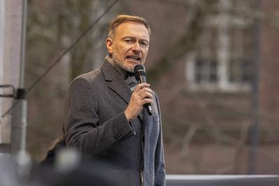 03. Februar, 2025, Freiburg im Breisgau. FDP-Chef Christian Lindner machte auf seiner Wahlkampftour Halt in der Gr?nen-H-stock-foto