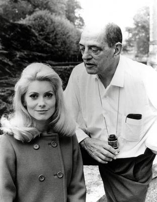 Catherine Deneuve Director Luis Bunuel Belle De Jour 1967 Allied Artists File Reference 33595_441-stock-foto