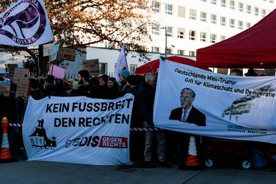 CDU Wahlkampftour 2025 Friedrich Merz vor Ort; 04.02.2025-stock-foto