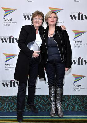 Julie Walters and Victoria Wood at The Target Women in Film and TV (WFTV) Awards held at the Hilton Hotel in Park Lane,-stock-foto