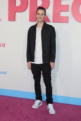 Netflix's Kinda Pregnant Premiere-stock-foto
