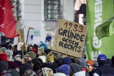 25 Jahre Donnerstagsdemo-stock-foto