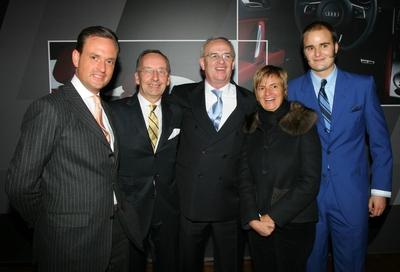 Alexander von Schoenburg Glauchau + Walter Maria de Silva + Prof Dr Martin Winterkorn VW Audi A-stock-foto