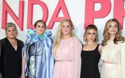 Netflix's Kinda Pregnant Premiere-stock-foto