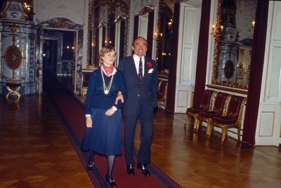 von Thurn und Taxis F?rst Johannes von Thurn und Taxis mit Gemahlin Gloria auf Schloss Emmeram in Regensburg, Deutschla-stock-foto