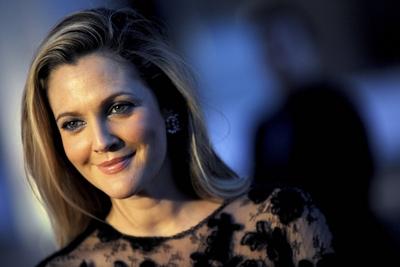 Bildnummer: 60509377  Datum: 19.09.2013  Copyright: imago/Future ImageDrew Barrymore bei der New York City Ballet Herbst Gala 2013 im David H. Koch Theater im Lincoln Center. New York, 19.09.2013 Foto:xD.xVanxTinex/xFuturexImage People Entertainment Pressetermin Portr?t xdp x0x 2013 quer Schauspielerin Sugar in Batman Forver Gertie in E.T. the Extra-Terrestrial Unterhaltung Kultur Feier Party Fest Prominenz Roter Teppich Ankunft  60509377 Date 19 09 2013 Copyright Imago Future Image Drew Barrymore at the New York City Ballet Autumn Gala 2013 in David H Cook Theatre in Lincoln Center New York 19 09 2013 Photo XD   Celebrities Entertainment Press call Portrait XDP x0x 2013 horizontal Actress Sugar in Batman Forver Gertie in e T The extra Terrestrial Entertainment Culture Celebrations Party close Celebrities Red Carpet Arrival-stock-photo