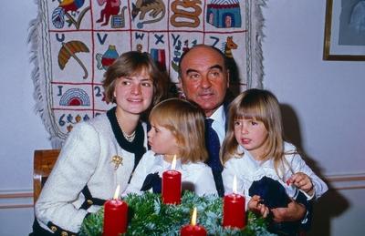 von Thurn und Taxis Advent auf Schloss Emmeram in Regensburg: F?rst Johannes von Thurn und Taxis nebst Gemahlin Gloria-stock-foto