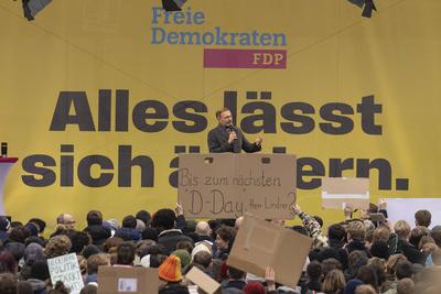 03. Februar, 2025, Freiburg im Breisgau. FDP-Chef Christian Lindner machte auf seiner Wahlkampftour Halt in der Gr?nen-H-stock-foto