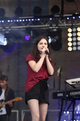 25 08 2018 Frankfurt am Main Hauptwache Lichter der Hoffnung FFM Open Air Konzert S?ngerin Adina-stock-foto