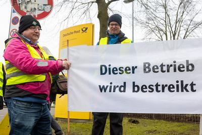 Warnstreik bei der Deutschen Post-stock-foto