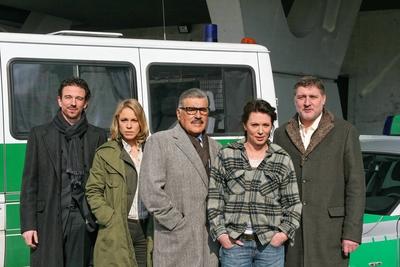 Oliver Berben Anneke Kim Sarnau Mario Adorf Iris Berben und Carlo Rola beim Pressetermin zum ZDF Dr-stock-foto