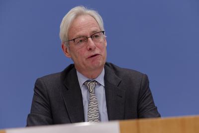 Expertenrat Klima stellt Zweijahresgutachten vor-stock-foto