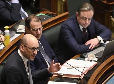 Declaration of government by PM Bart De Dewer (Day 2)-stock-foto