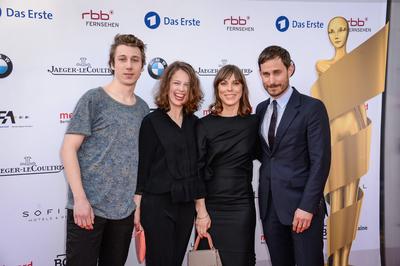 Moritz Lau und Paula Beer und Anneke Kim Sarnau und Clemens Schick Die DEUTSCHE FILMAKADEMIE laedt zum festlichen Nomini-stock-foto