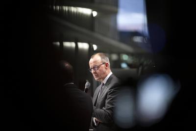 Friedrich Merz, CDU Wirtschaftswende fuer Deutschland DEU, Deutschland, Germany, Berlin, 01.02.2024 Friedrich Merz , Fra-stock-photo