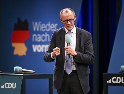 Wahlkampftour mit Kanzlerkandidat der Union, Friedrich Merz-stock-foto