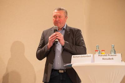 Roman Golombek, AfD, beim Wahlforum zur Bundestagswahl im Kulturzentrum Johanneskirche. L?bau, 05.02.2025 Sachsen German-stock-foto